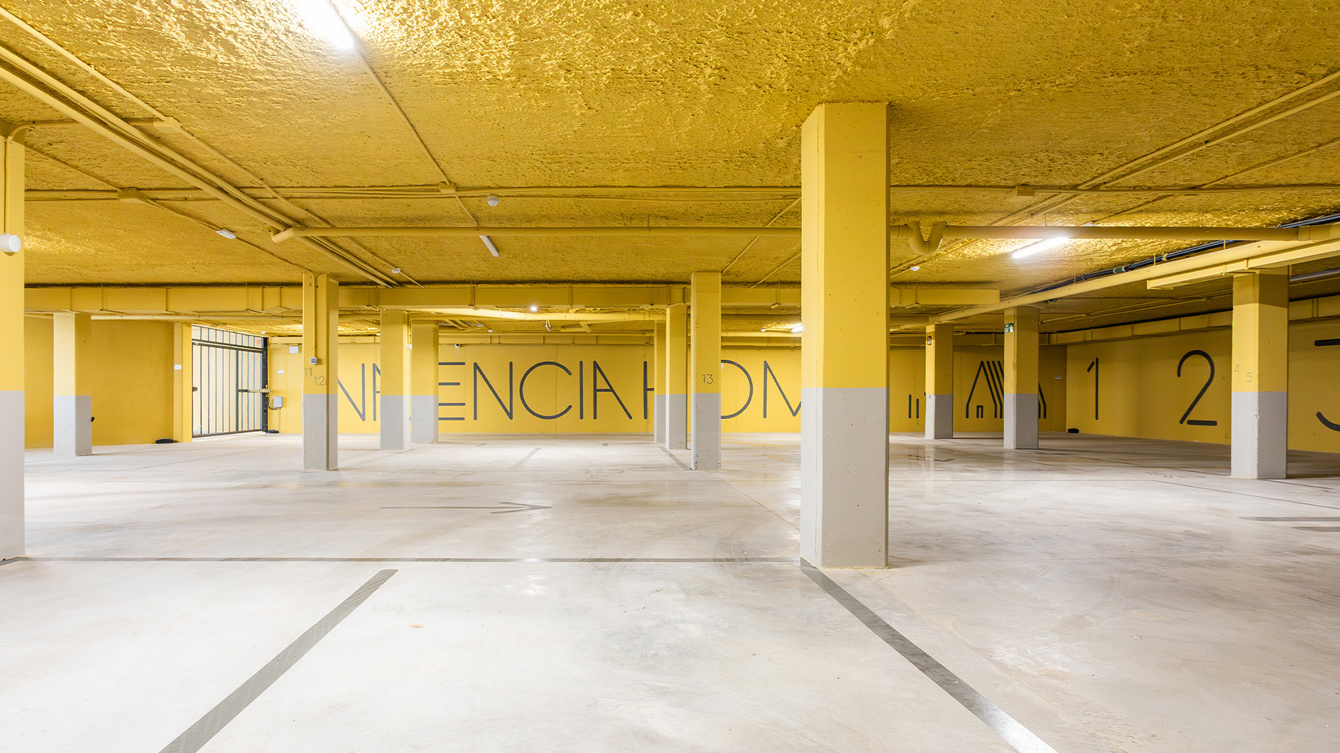 Proyecto de diseño y rotulación integral en Valencia